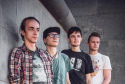 Перламутром