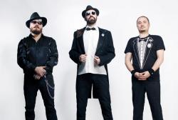 Мистер Гро...